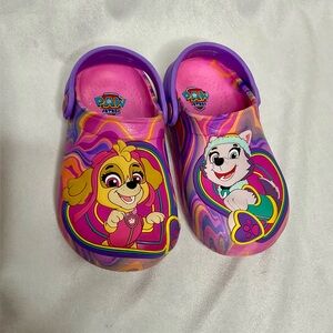 Paw Patrol Everest Skye Size 7/8 Clogs